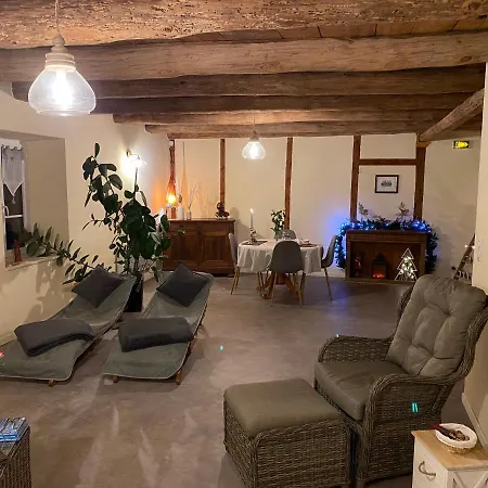 Romantique Dans Centre De Bien-être Au Chant De L'eau 4* Siaugues-Sainte-Marie